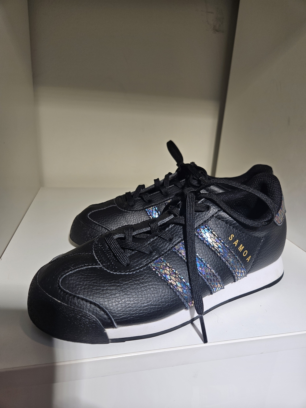 Adidas Kids Samoa Sneakers in Black with Iridescent Stripes Size 3